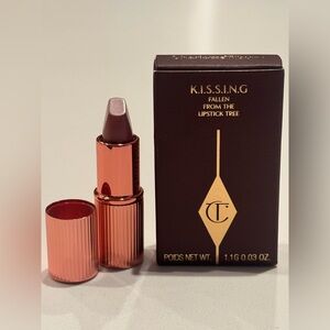 Charlotte Tilbury K.I.S.S.I.N.G Lipstick — Icon Baby BNIB